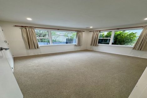 Photo of property in 80 Daniels Road, Redwood, Christchurch, 8051