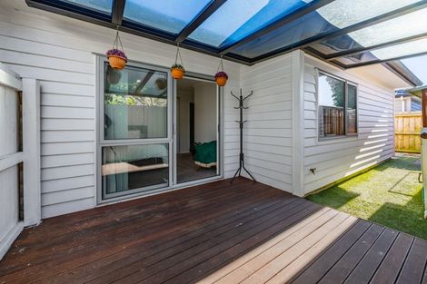 Photo of property in 35 Harore Road, Takanini, 2112