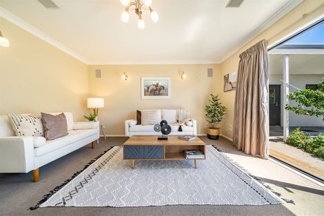 Photo of property in 6 Seattle Grove, Totara Park, Upper Hutt, 5018