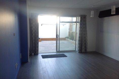 Photo of property in 1/32 Taylor Road, Mangere Bridge, Auckland, 2022