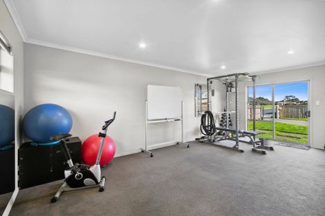 Photo of property in 6 Northpoint Way, Bell Block, New Plymouth, 4312
