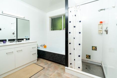 Photo of property in 91 South Karori Road, Karori, Wellington, 6012