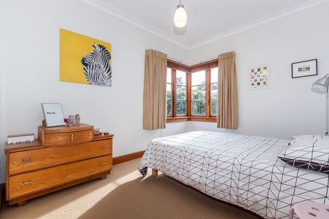 Photo of property in 72 Heretaunga Street, Palmerston North, 4414