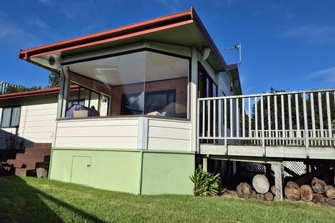 Photo of property in 12 Papakowhai Road, Papakowhai, Porirua, 5024