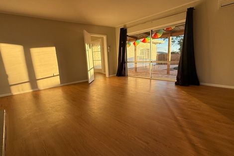 Photo of property in 5 Oak Avenue, Nawton, Hamilton, 3200