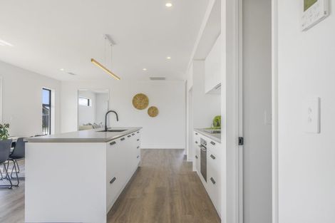 Photo of property in 12 Greig Crescent, Amberley, 7481