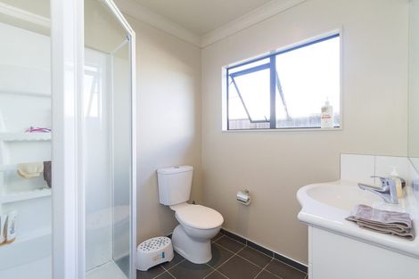 Photo of property in 32 Moana Grove, Waiwhetu, Lower Hutt, 5010