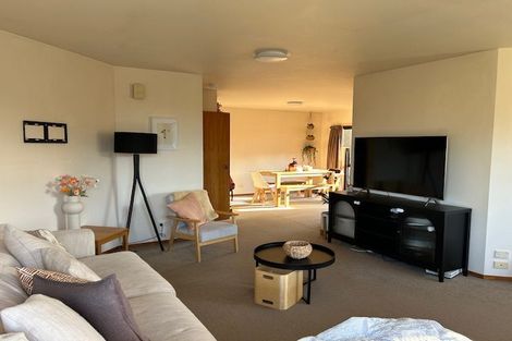 Photo of property in 8 Harkness Place, Westport, 7825