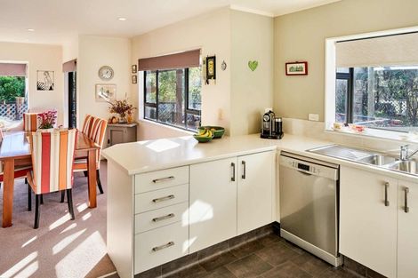 Photo of property in 26 Musket Lane, Whitby, Porirua, 5024