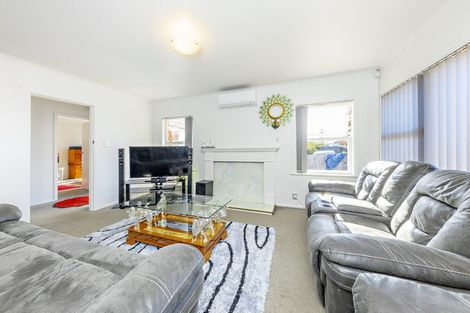 Photo of property in 26 Graeme Avenue, Mangere East, Auckland, 2024