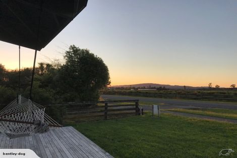 Photo of property in 103 Cashmere Bay Road, Moana, 7875