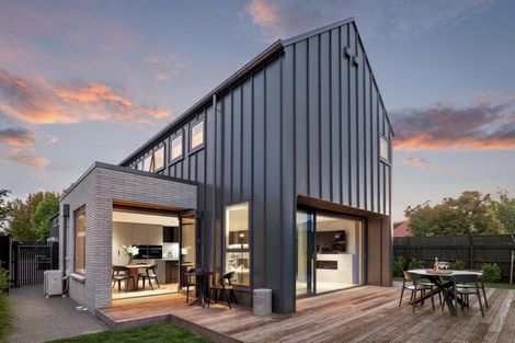 Photo of property in 2/105 Tomes Road, St Albans, Christchurch, 8052