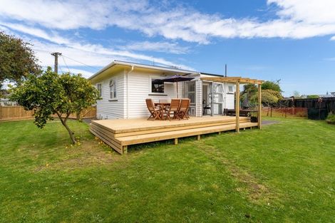 Photo of property in 9 Iti Street, Otaki, 5512