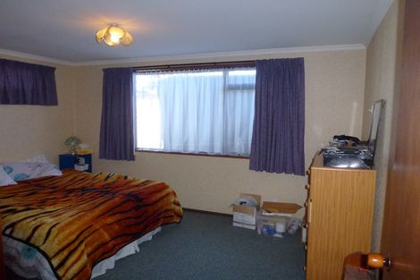 Photo of property in 28 Arnott Street, Alexandra, 9320