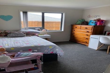 Photo of property in 52 Fairfax Crescent, Pyes Pa, Tauranga, 3112