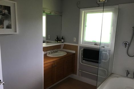 Photo of property in 13 Waikowhai Street, Ngaio, Wellington, 6035