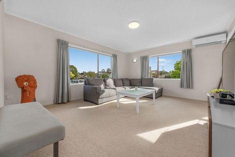 Photo of property in 1/9 Tina Place, Sunnyhills, Auckland, 2010