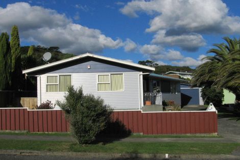 Photo of property in 8 Mitimiti Grove, Wainuiomata, Lower Hutt, 5014