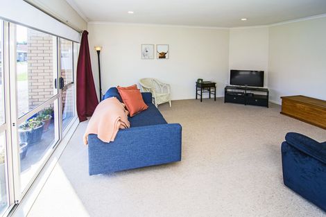 Photo of property in Holdsworth Villas, 62/2 William Donald Drive, Solway, Masterton, 5810
