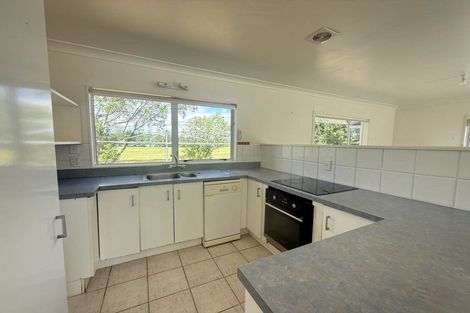 Photo of property in 12 Centreway Road, Orewa, 0931