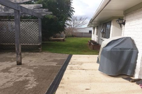 Photo of property in 20 Norfolk Rise, Waiuku, 2123