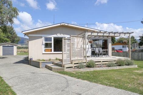 Photo of property in 9 Tongariro Road, Turangi, 3334