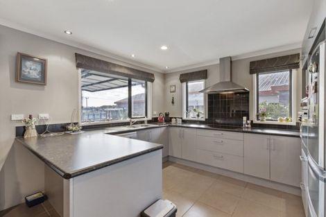 Photo of property in 238 Grandview Road, Western Heights, Hamilton, 3200