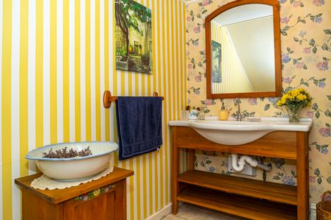 Photo of property in 100 North Street, Seaview, Timaru, 7910