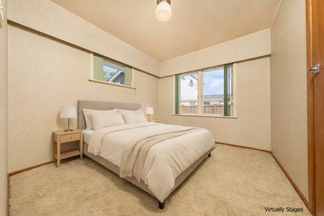 Photo of property in 12 Montmere Avenue, Te Atatu Peninsula, Auckland, 0610