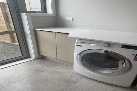 Photo of property in 11 John Reynolds Square, Hutt Central, Lower Hutt, 5010