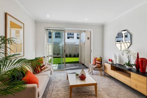 Photo of property in 18 Horo Road, Flat Bush, Auckland, 2019