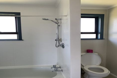 Photo of property in 1/28 Lyttelton Avenue, Forrest Hill, Auckland, 0620