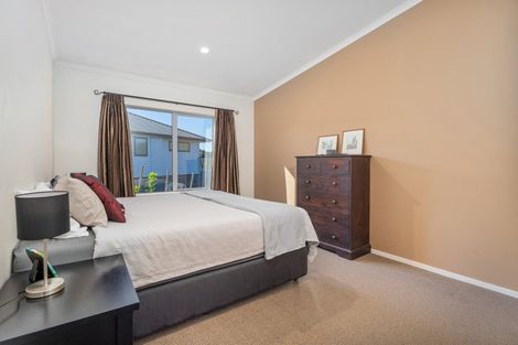 Photo of property in 16 Tironui Place, Whitianga, 3510