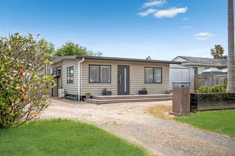 Photo of property in 10 Fourth View Avenue, Beachlands, Auckland, 2018