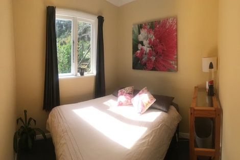 Photo of property in 40 Jackson Street, Island Bay, Wellington, 6023