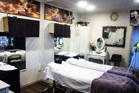 Photo of property in 21 Hawk Place, Welcome Bay, Tauranga, 3112