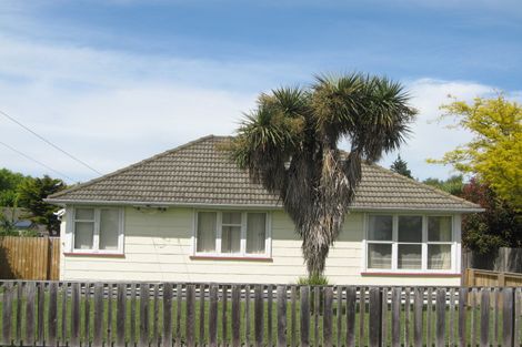 Photo of property in 30 Momorangi Crescent, Redwood, Christchurch, 8051