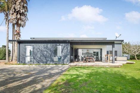 Photo of property in 11-13 Palm Grove, Waihi Beach, 3611