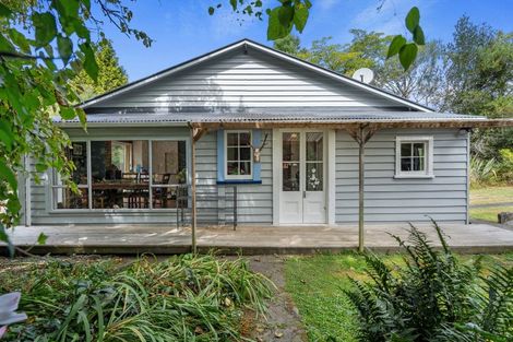 Photo of property in 8 Foxhill Cemetery Road, Foxhill, Wakefield, 7095