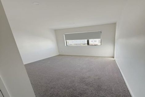 Photo of property in 3/35 Young Crescent, Drury, 2113