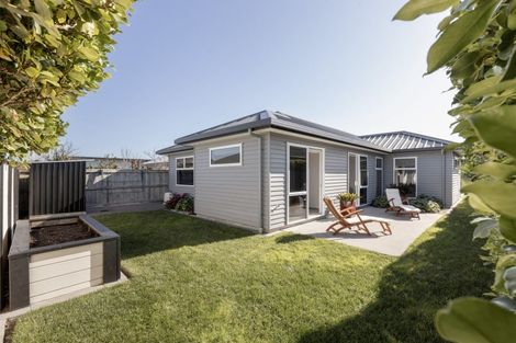 Photo of property in 25 Coast Boulevard, Papamoa Beach, Papamoa, 3118