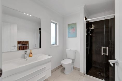 Photo of property in 4 Coby Sydney Drive, Bell Block, New Plymouth, 4312