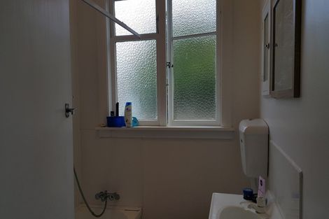 Photo of property in 16 Brussels Street, Miramar, Wellington, 6022