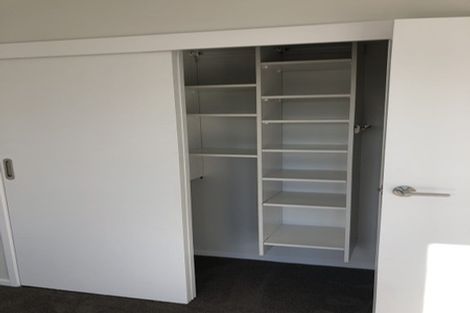 Photo of property in 8 Heaton Grove, Chatswood, Auckland, 0626