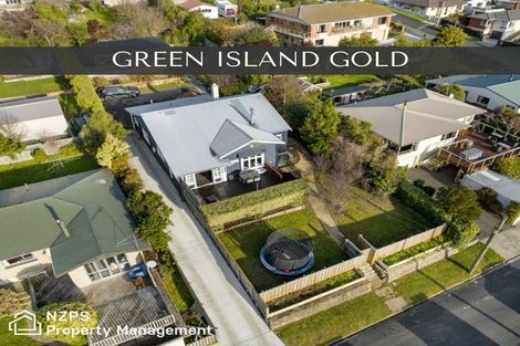 Photo of property in 2a Muir Street, Green Island, Dunedin, 9018