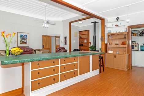 Photo of property in 96 Stout Street, Whataupoko, Gisborne, 4010