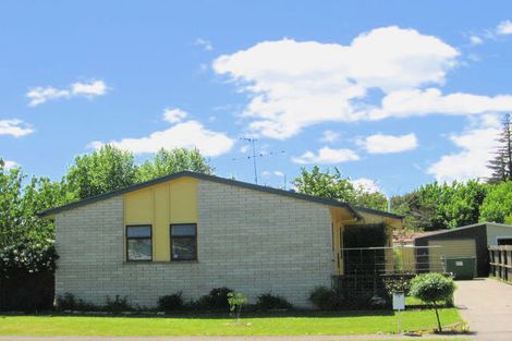 Photo of property in 16 Loisel Street, Riverdale, Gisborne, 4010