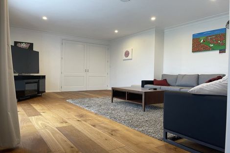 Photo of property in 283 Old North Road, Kumeu, 0892