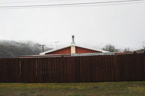 Photo of property in 10 Orchard Street, Clyde, 9330