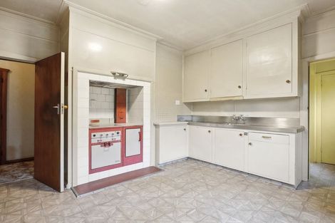Photo of property in 37 Albert Street, Saint Clair, Dunedin, 9012